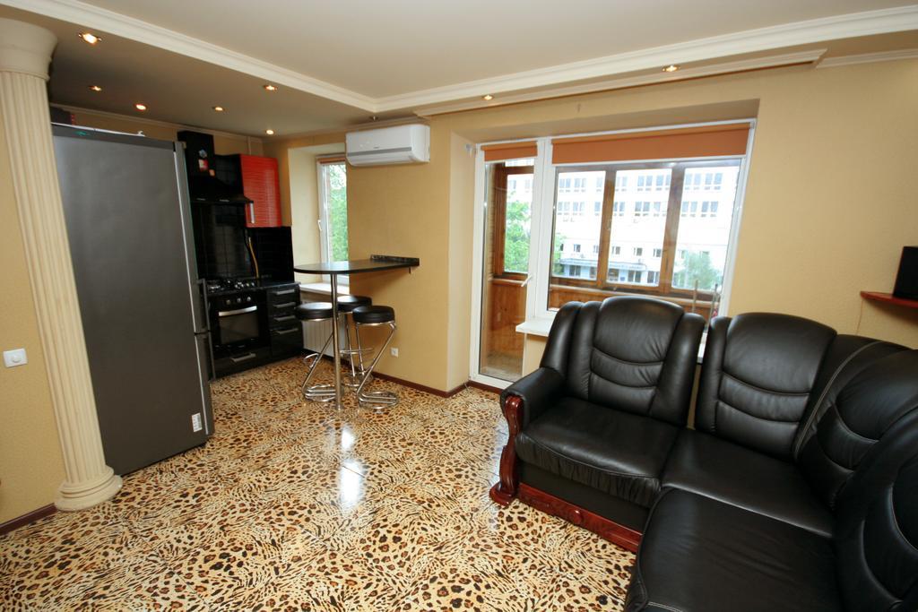 Pechersk Apartment In Kiev Center Room photo